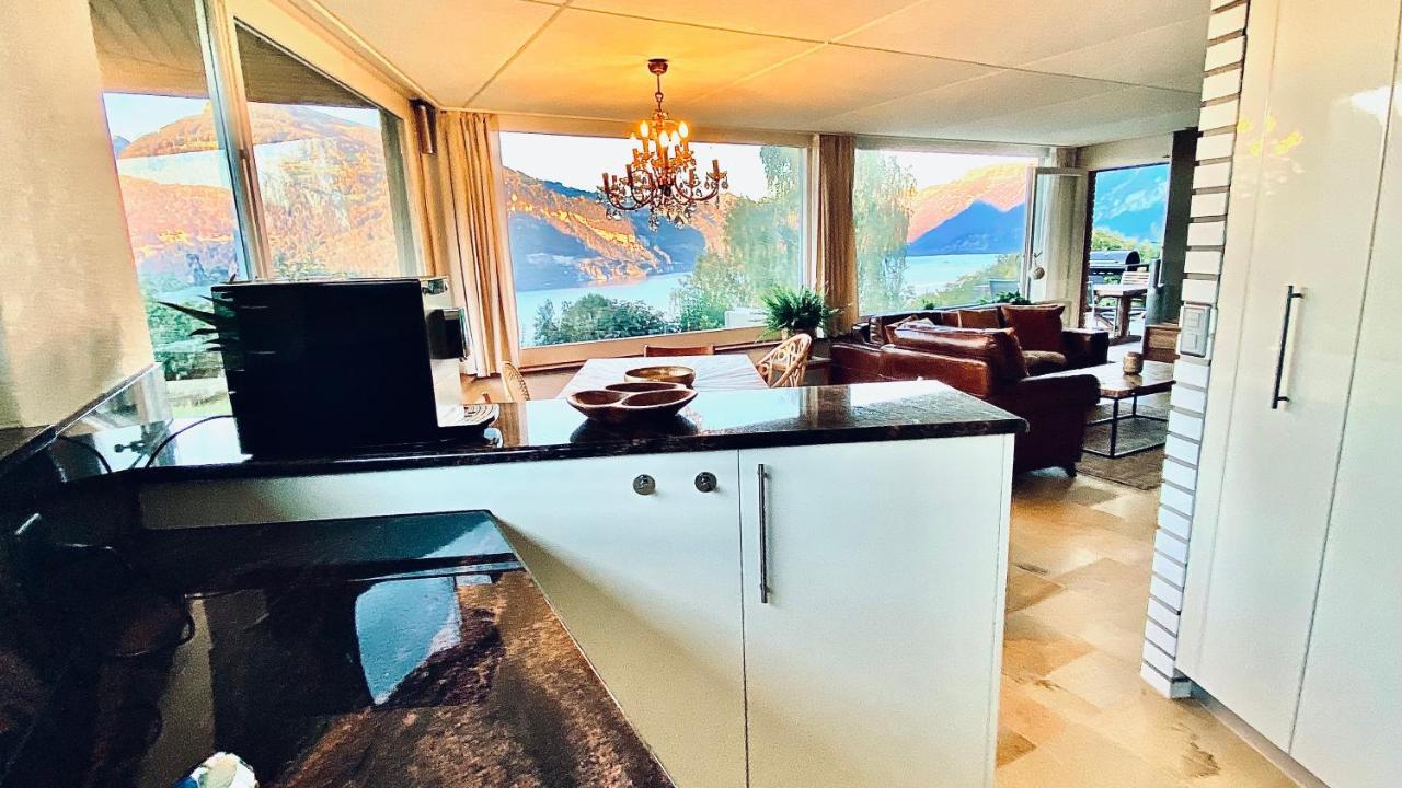 Lakeview Little House Krattigen Bagian luar foto